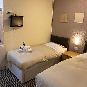 Private Bathroom Twin Room